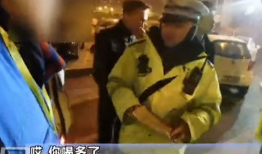 扒哥吃瓜扒哥爆料,揭秘娱乐圈幕后爆料风云